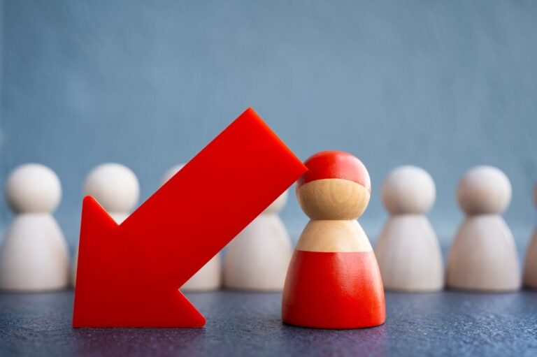 Impact des faux avis négatifs sur le chiffre d’affaires des menuisiers : combien ça coûte vraiment ?